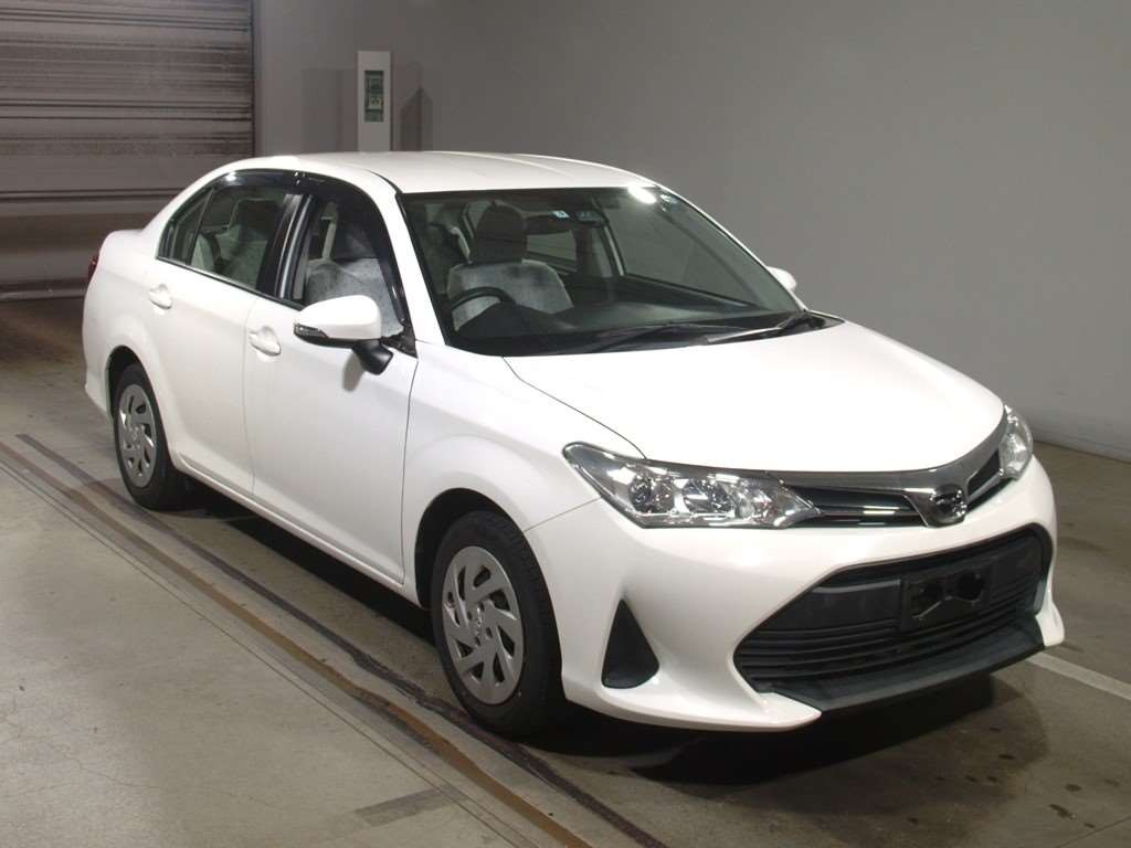 2019 Toyota Corolla Axio NRE161[2]