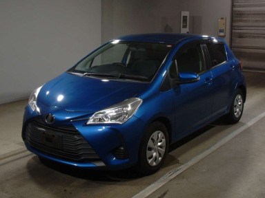 2017 Toyota Vitz