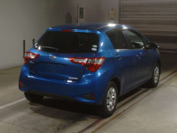 2017 Toyota Vitz