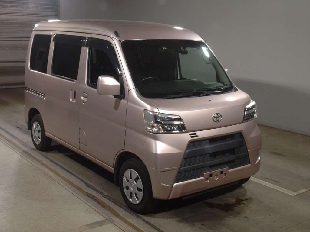 2020 Toyota Pixis Van S321M[2]