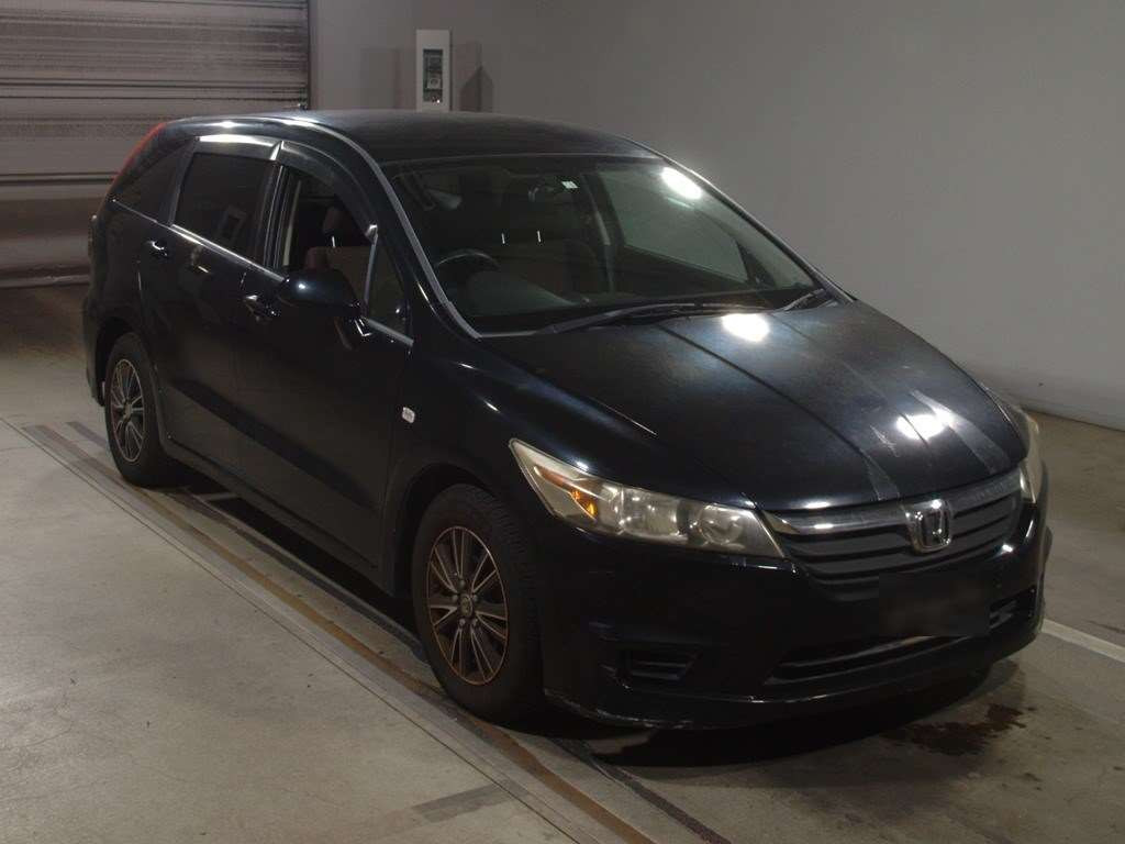 2006 Honda Stream RN6[2]