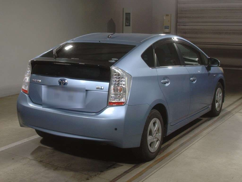 2011 Toyota Prius ZVW30[1]