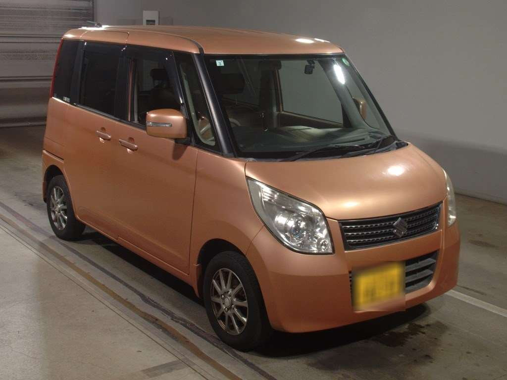 2011 Suzuki Palette MK21S[2]