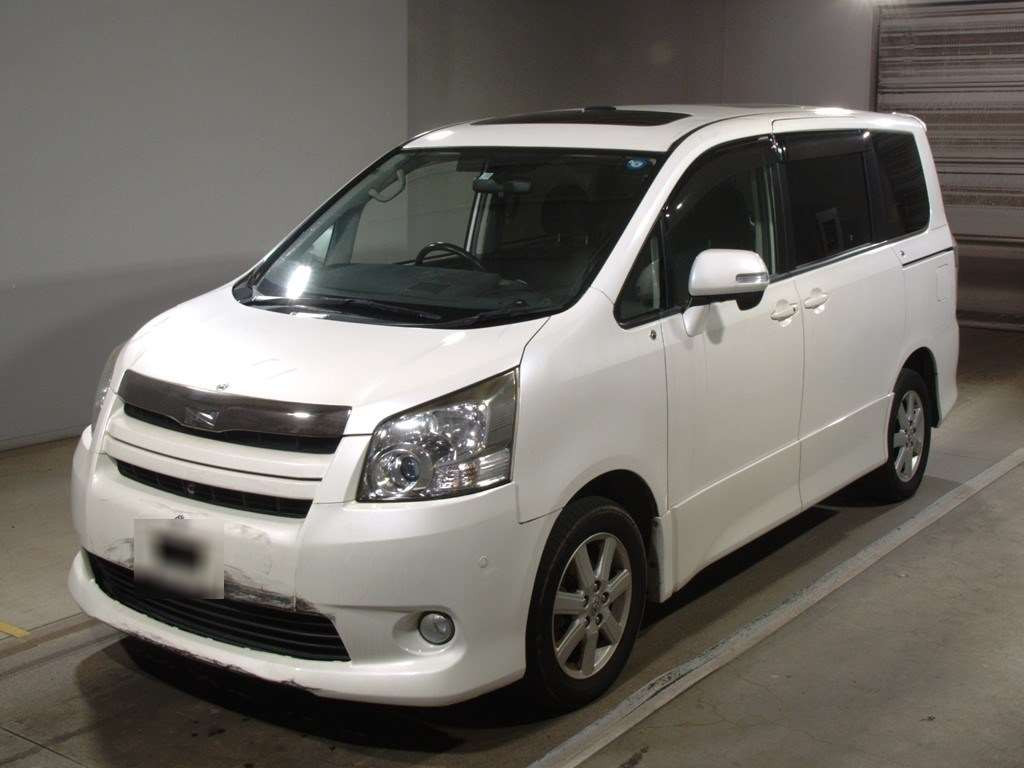 2007 Toyota Noah ZRR75W[0]