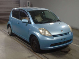 2004 Toyota Passo