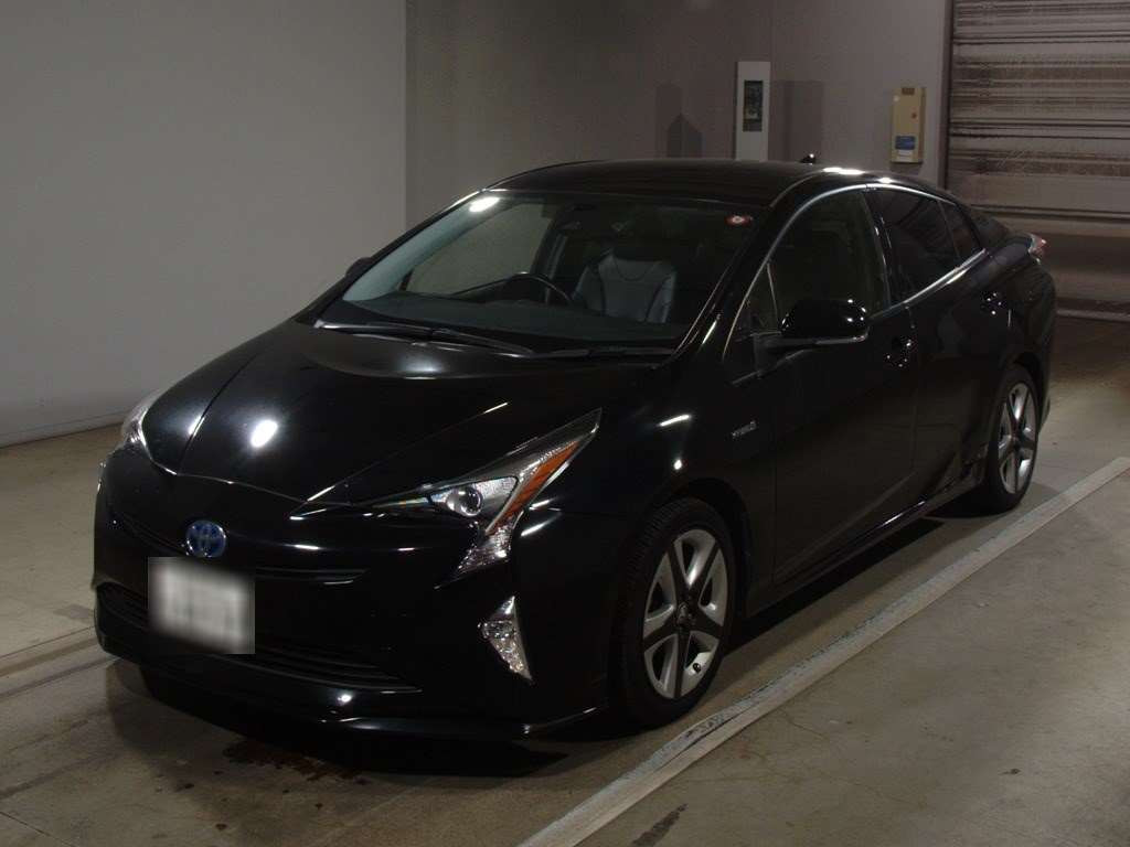 2018 Toyota Prius ZVW50[0]