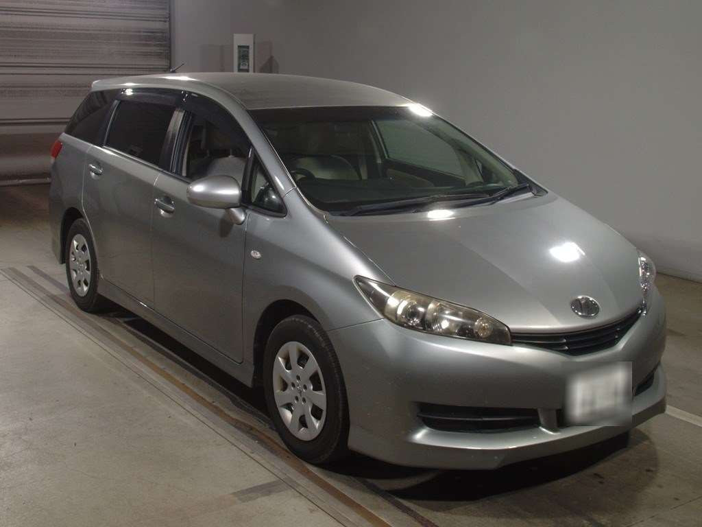 2010 Toyota Wish ZGE20G[2]