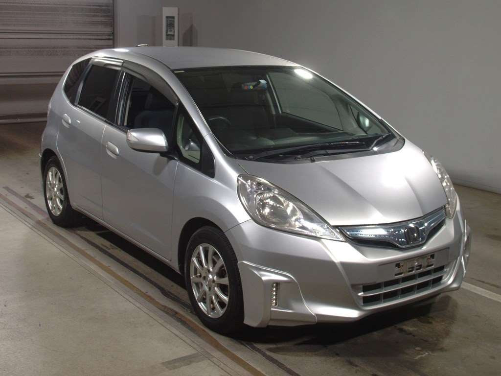 2019 Toyota Vitz NSP130[2]