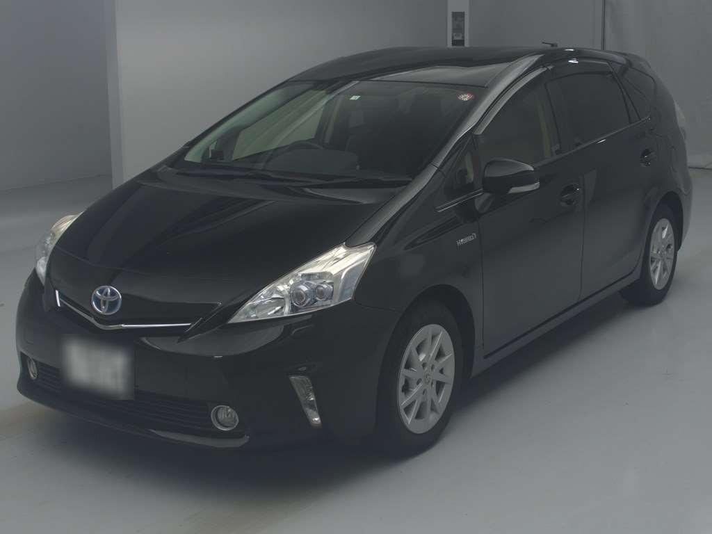 2012 Toyota Prius alpha ZVW41W[0]