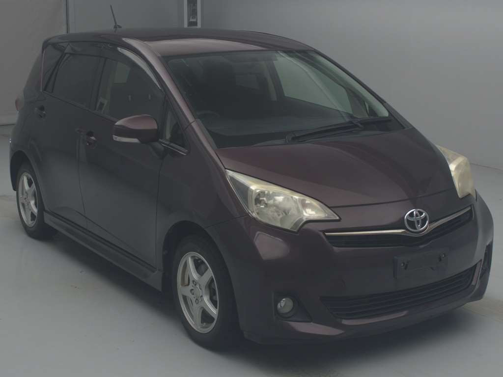 2011 Toyota Ractis NCP120[2]