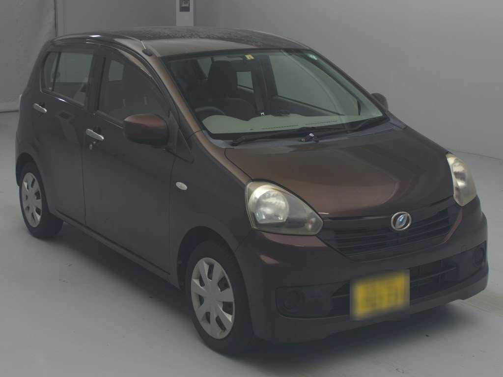 2014 Daihatsu Mira es LA300S[2]