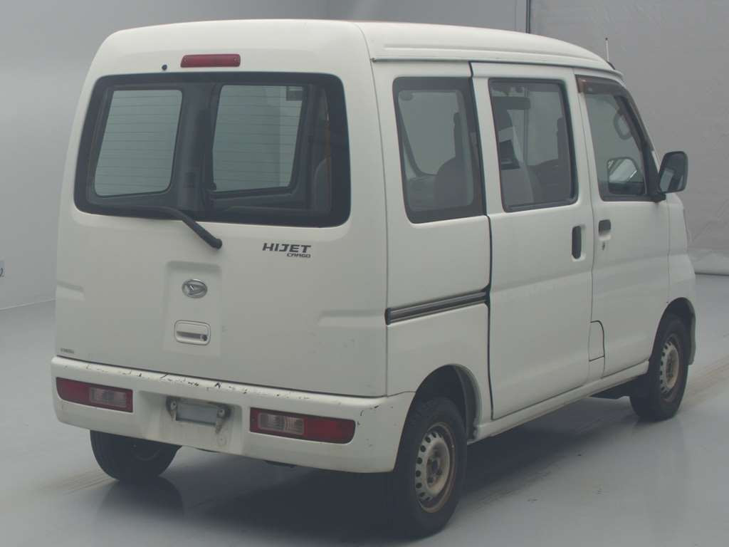 2014 Daihatsu Hijet Cargo S331V[1]