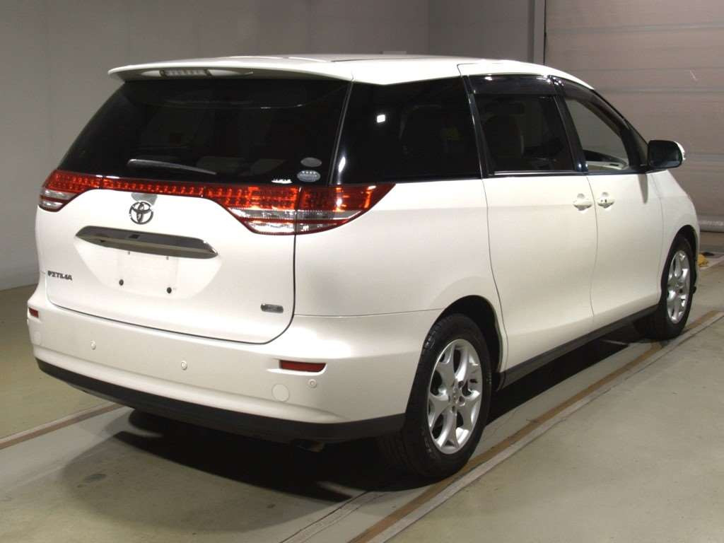 2006 Toyota Estima ACR55W[1]