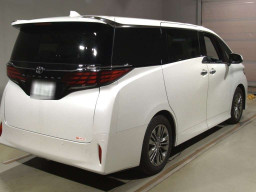 2023 Toyota Alphard