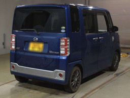 2015 Daihatsu Wake