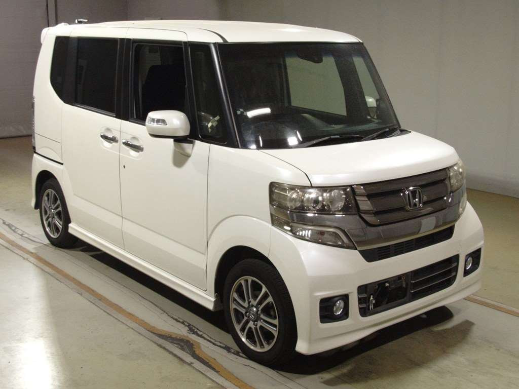 2015 Honda N-BOX CUSTOM JF1[2]