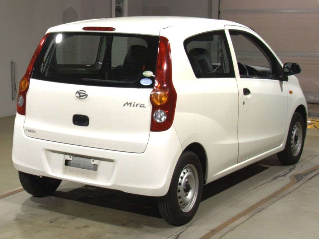 2010 Daihatsu Mira L275V[1]