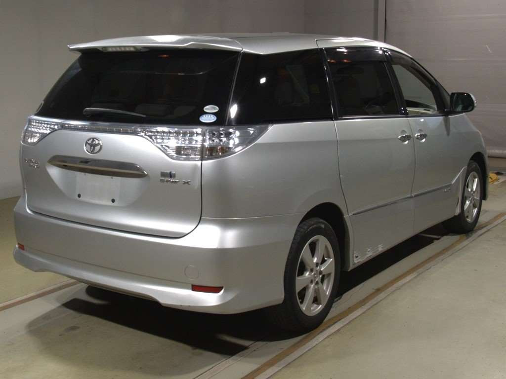 2011 Toyota Estima Hybrid AHR20W[1]