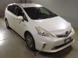 2013 Toyota Prius alpha