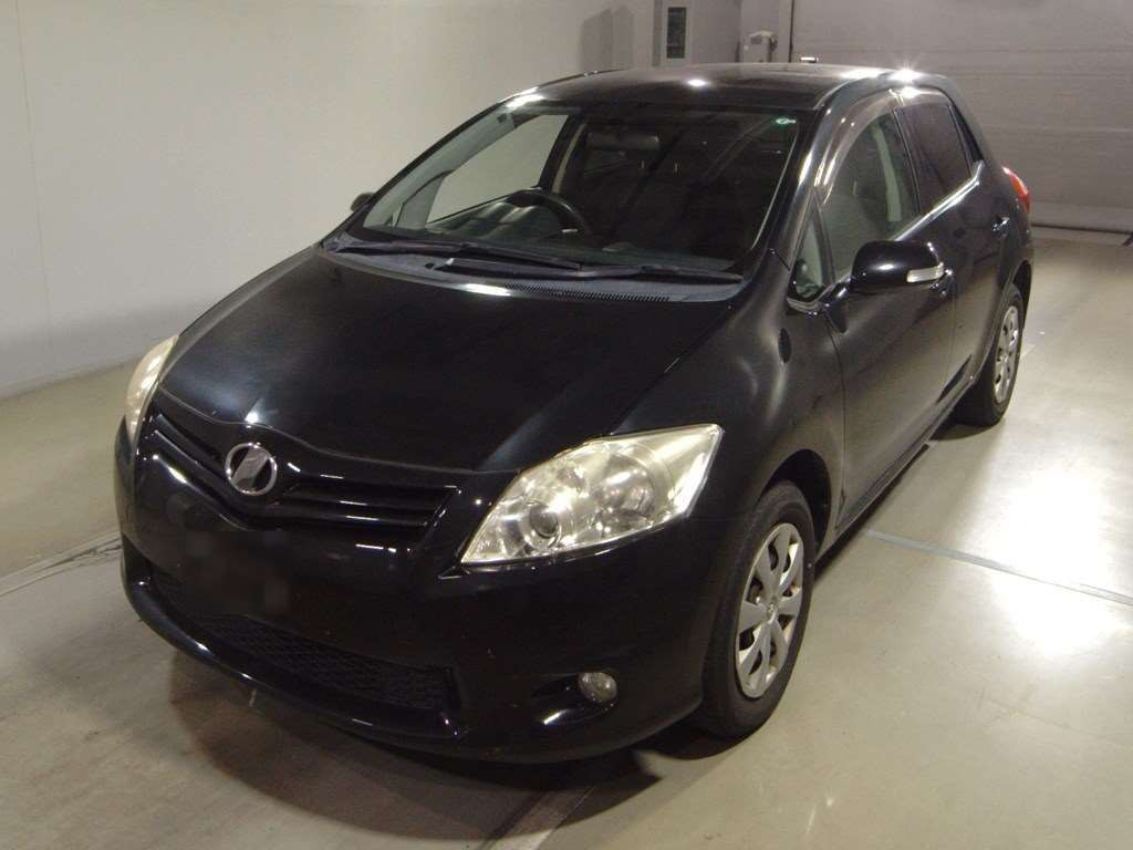 2011 Toyota Auris NZE154H[0]