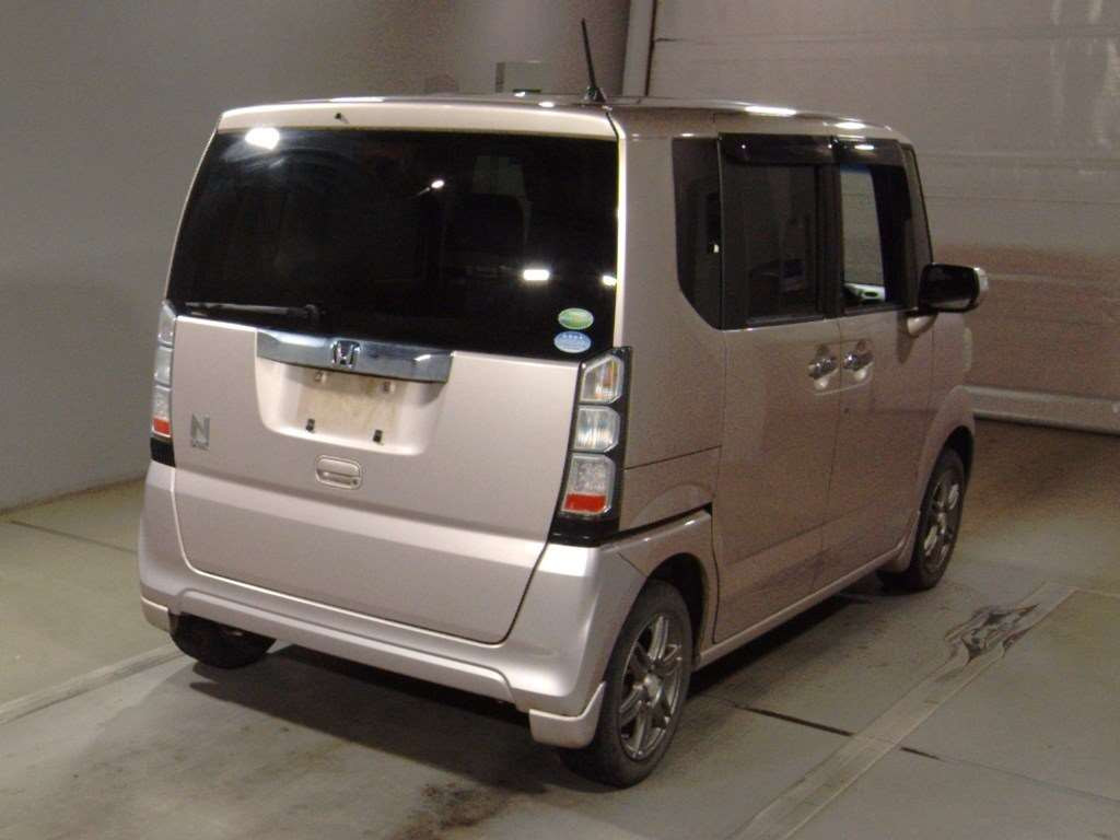 2013 Honda N-BOX JF1[1]