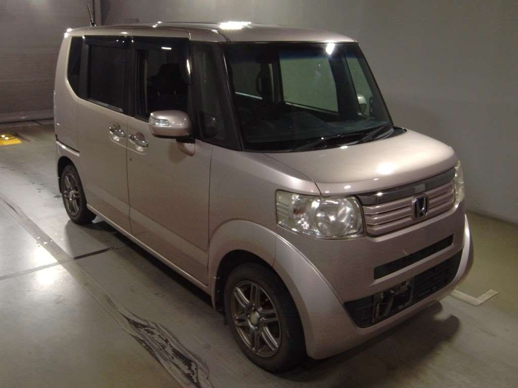 2013 Honda N-BOX JF1[2]