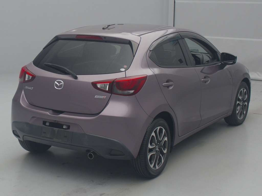 2015 Mazda Demio DJ5FS[1]