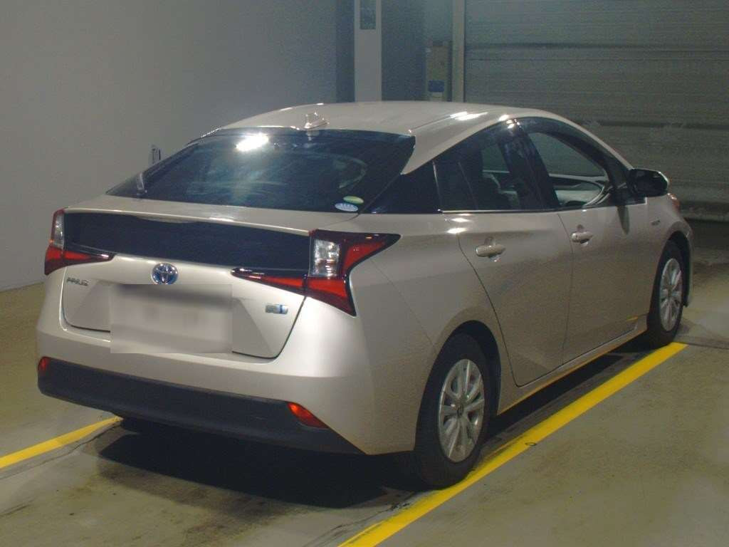 2019 Toyota Prius ZVW51[1]