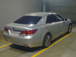 2015 Toyota Crown Majesta