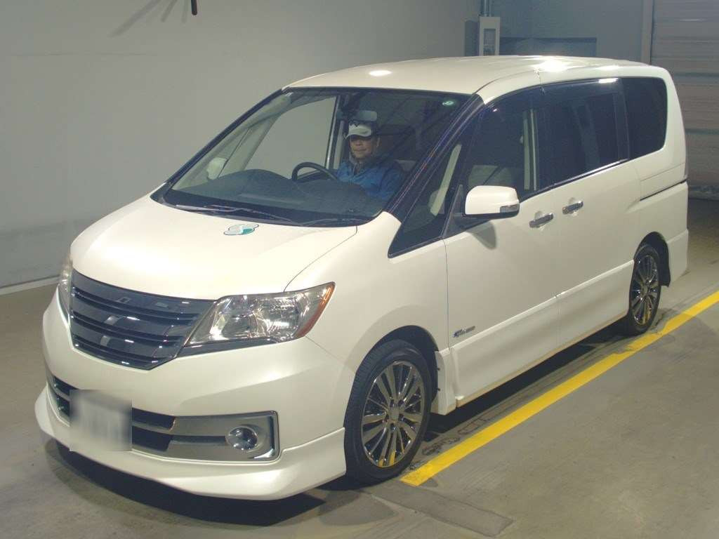 2013 Nissan Serena HC26[0]