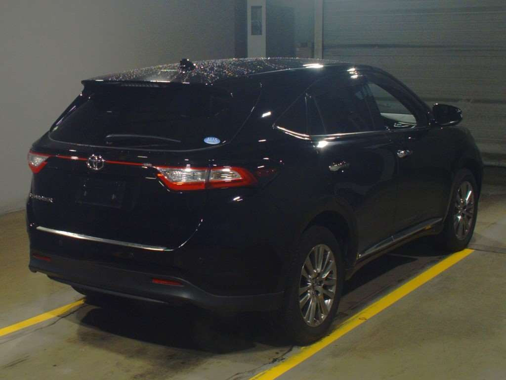 2017 Toyota Harrier ZSU60W[1]