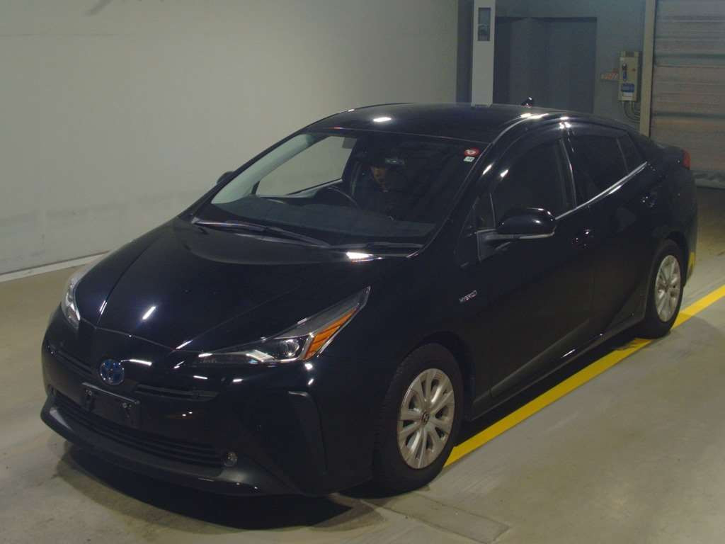 2019 Toyota Prius ZVW51[0]