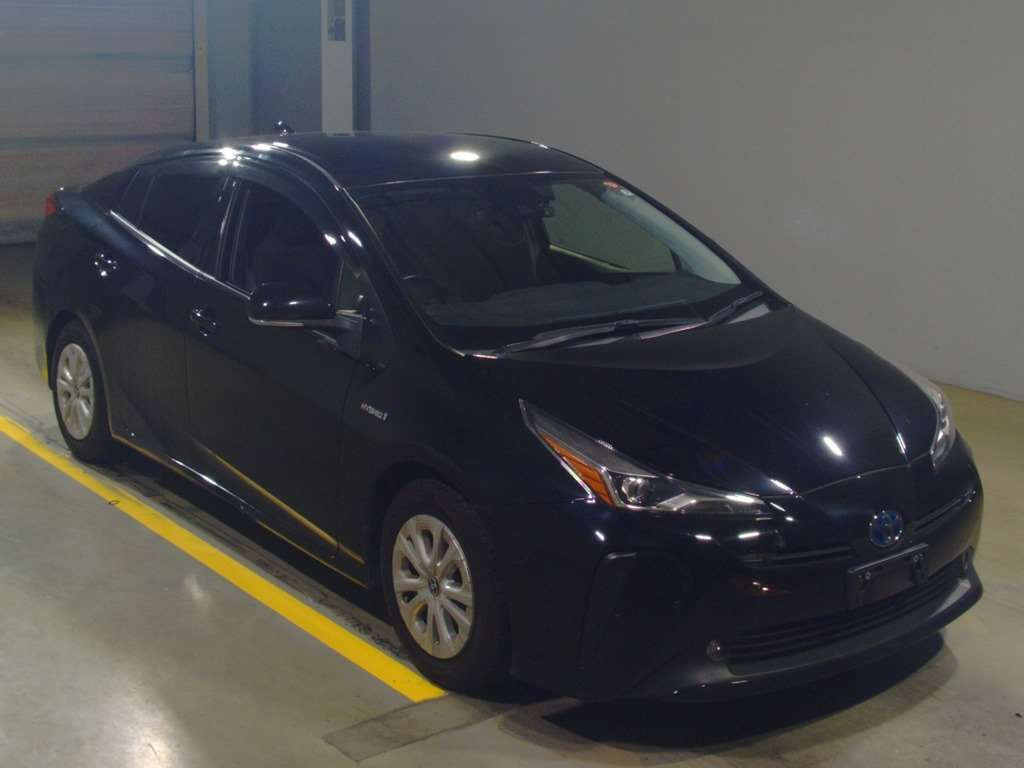 2019 Toyota Prius ZVW51[2]