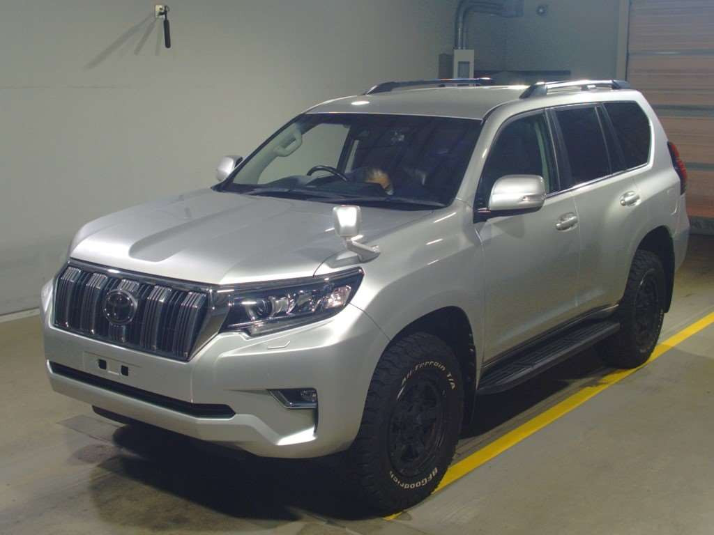 2018 Toyota Land Cruiser Prado GDJ150W[0]