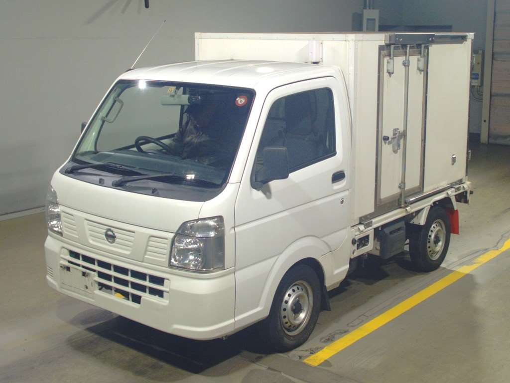 2018 Nissan NT100 Clipper DR16T[0]