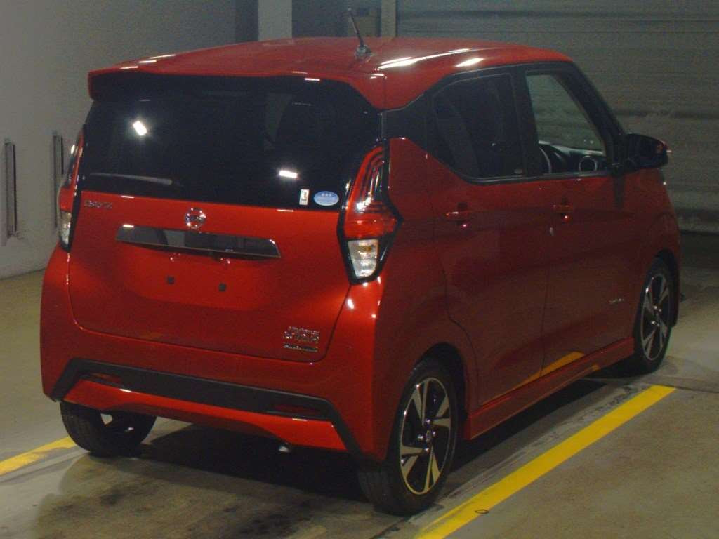 2021 Nissan DAYZ B45W[1]