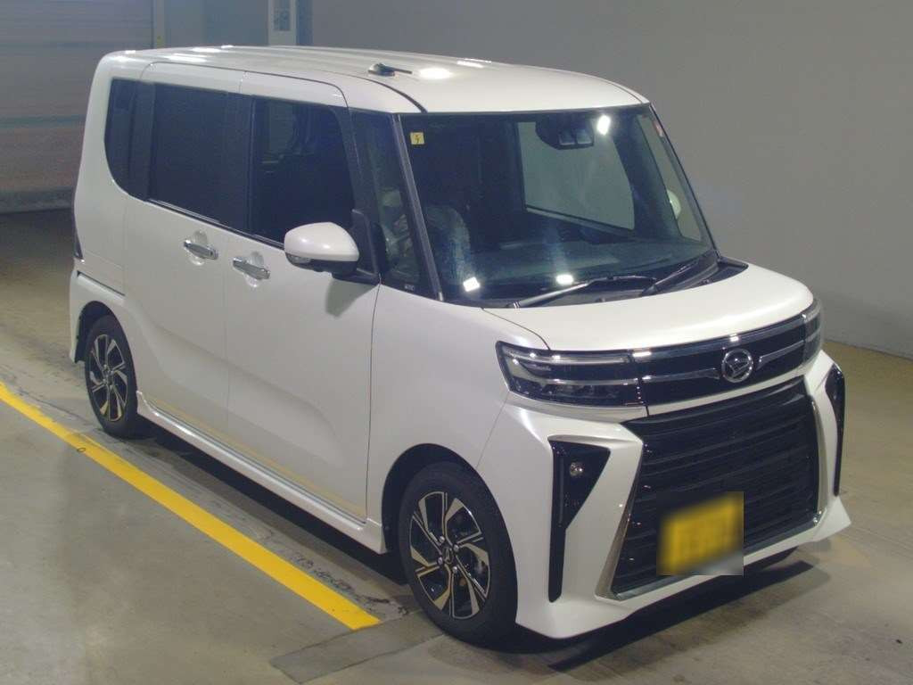 2023 Daihatsu Tanto Custom LA650S[2]