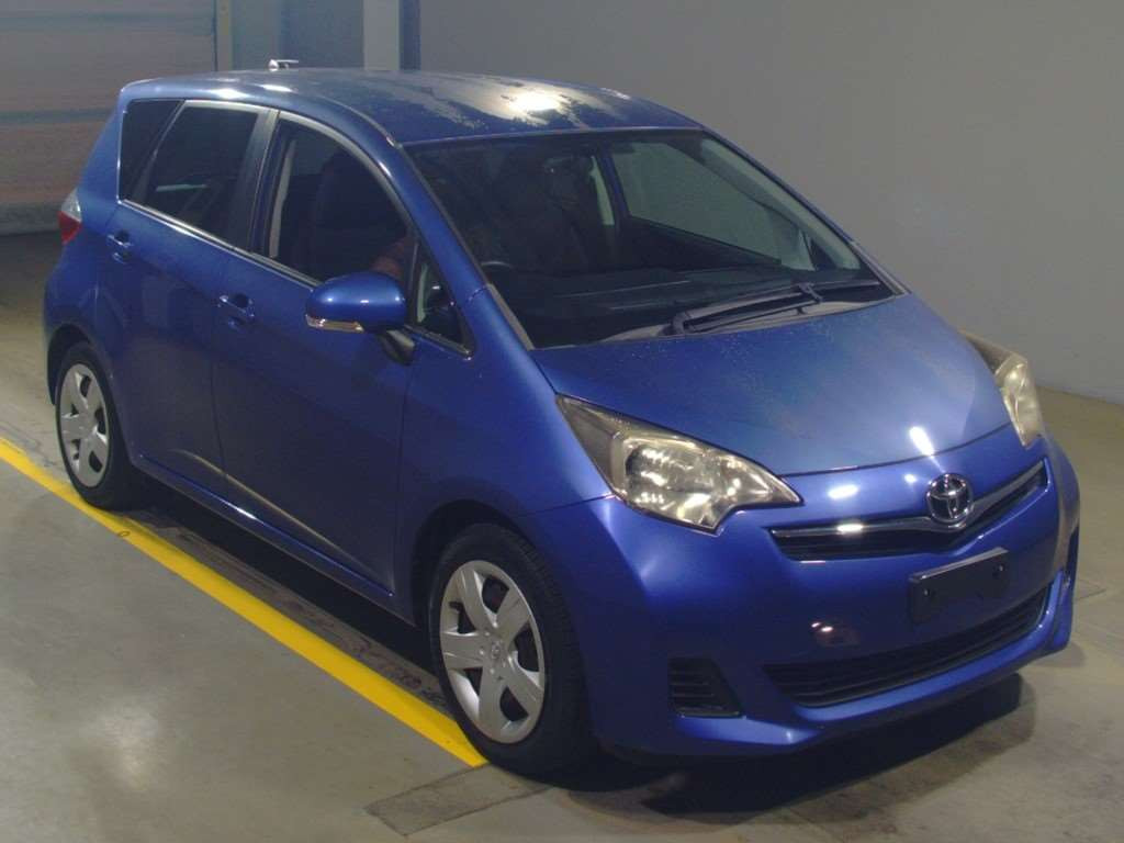 2012 Toyota Ractis NSP120[2]