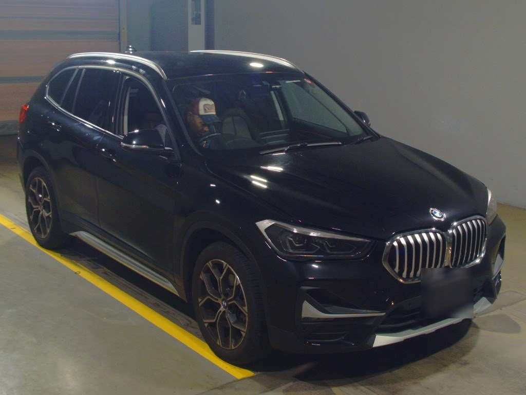 2019 BMW X1 AA15[2]