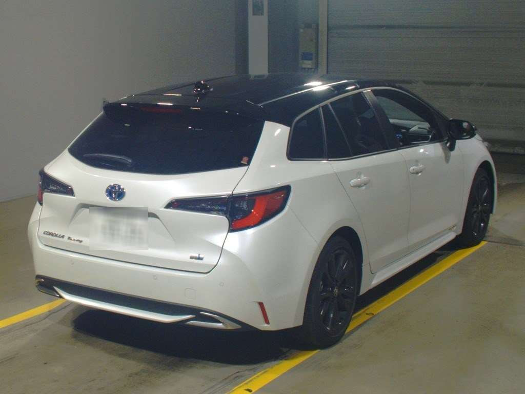 2023 Toyota Corolla Touring Wagon ZWE219W[1]