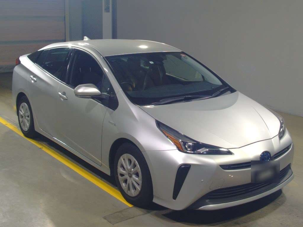 2019 Toyota Prius ZVW51[2]