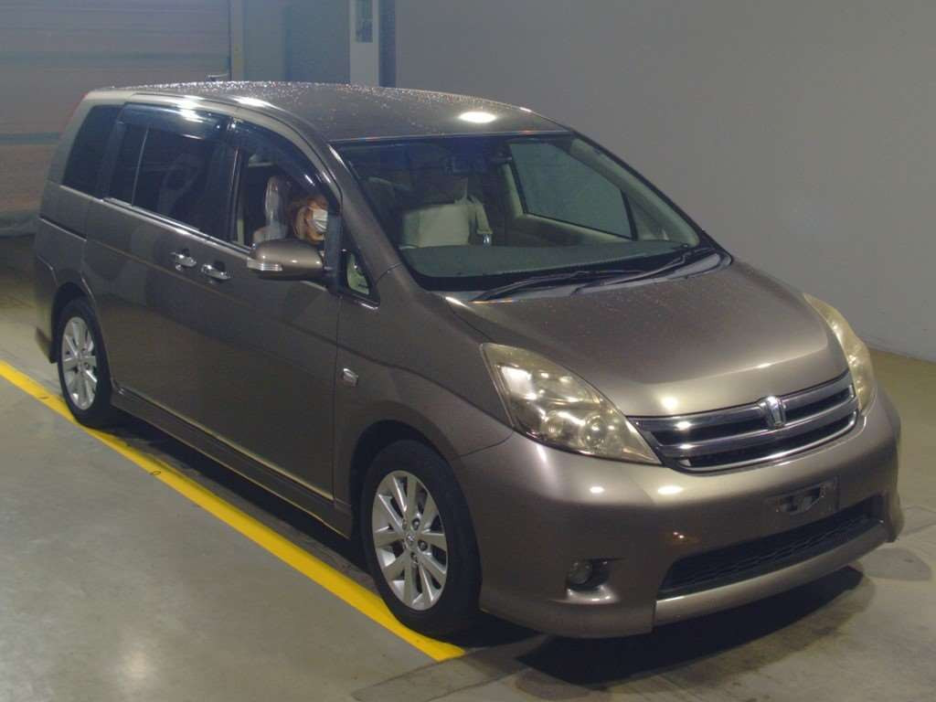 2009 Toyota Isis ANM10W[2]