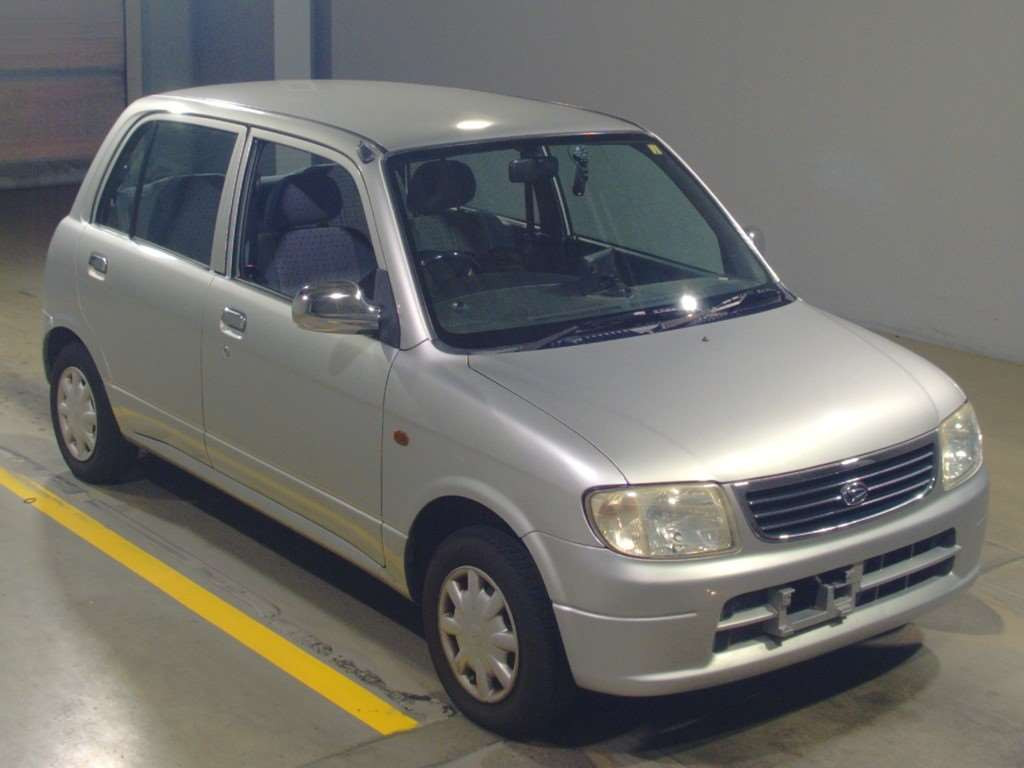 2002 Daihatsu Mira L700S[2]