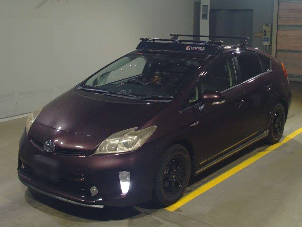 2013 Toyota Prius ZVW30[0]