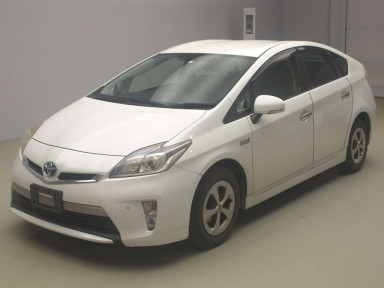 2013 Toyota Prius PHV