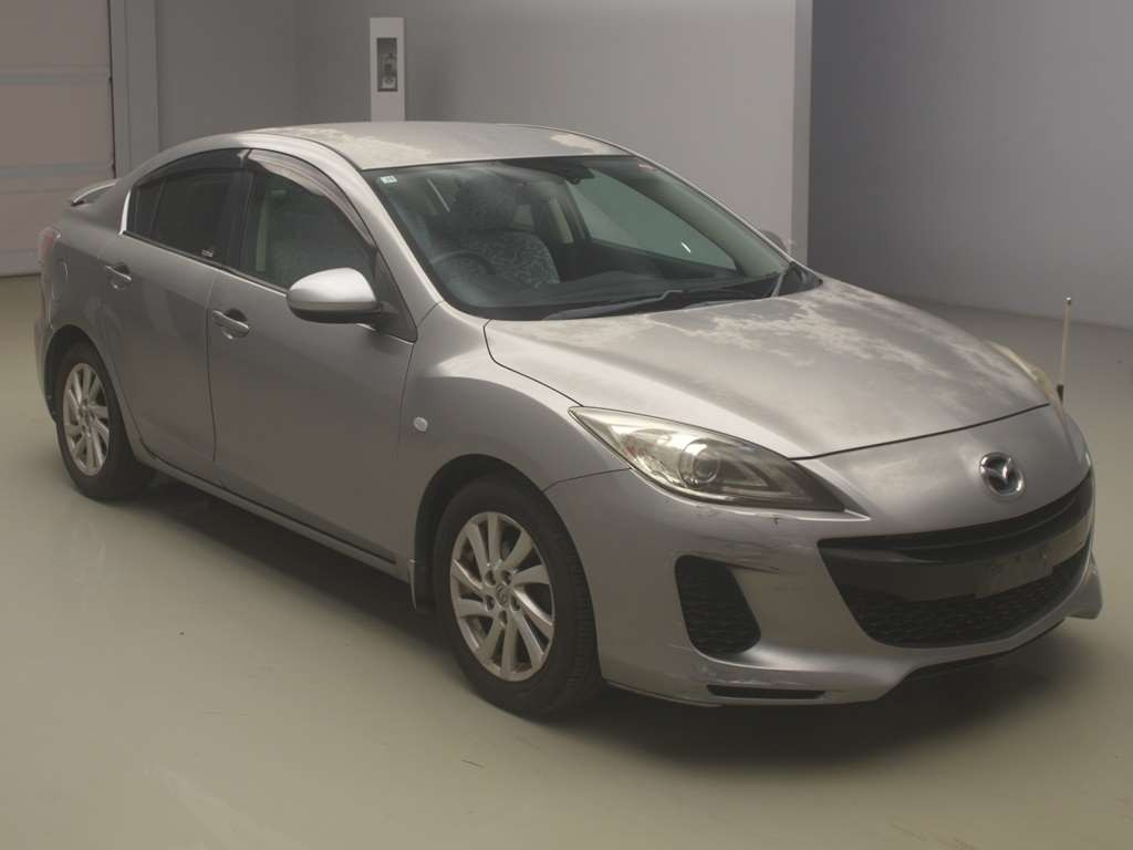 2011 Mazda Axela BL5FP[2]