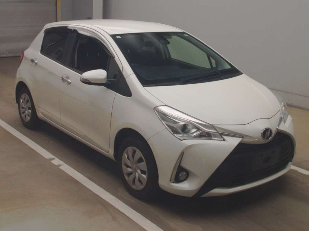 2019 Toyota Vitz KSP130[2]