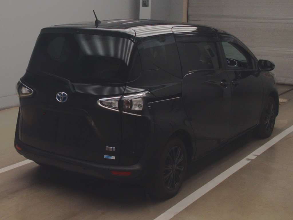 2021 Toyota Sienta NHP170G[1]