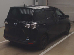 2021 Toyota Sienta