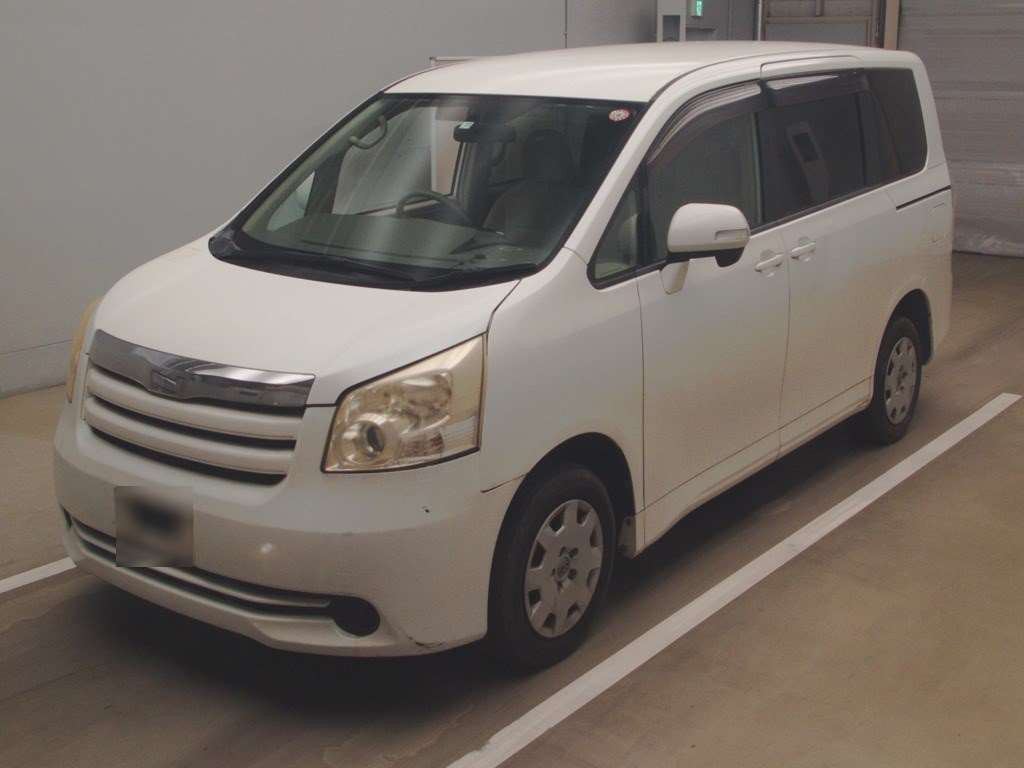 2007 Toyota Noah ZRR75G[0]